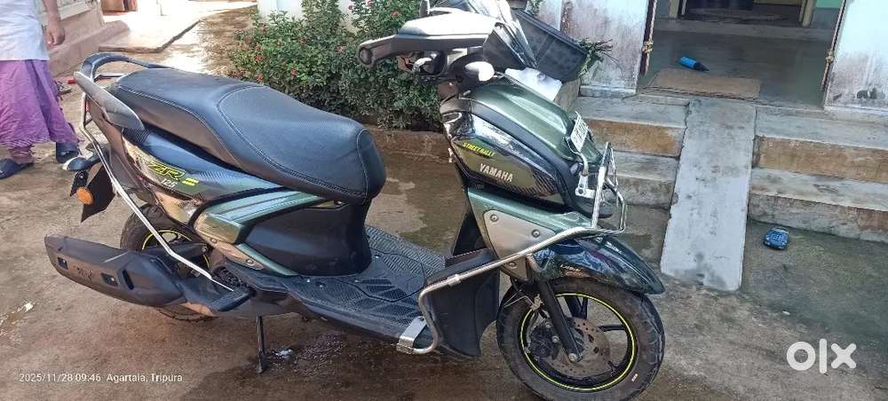 Ray Zr 125