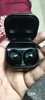 SAMSUNG BUDS PRO