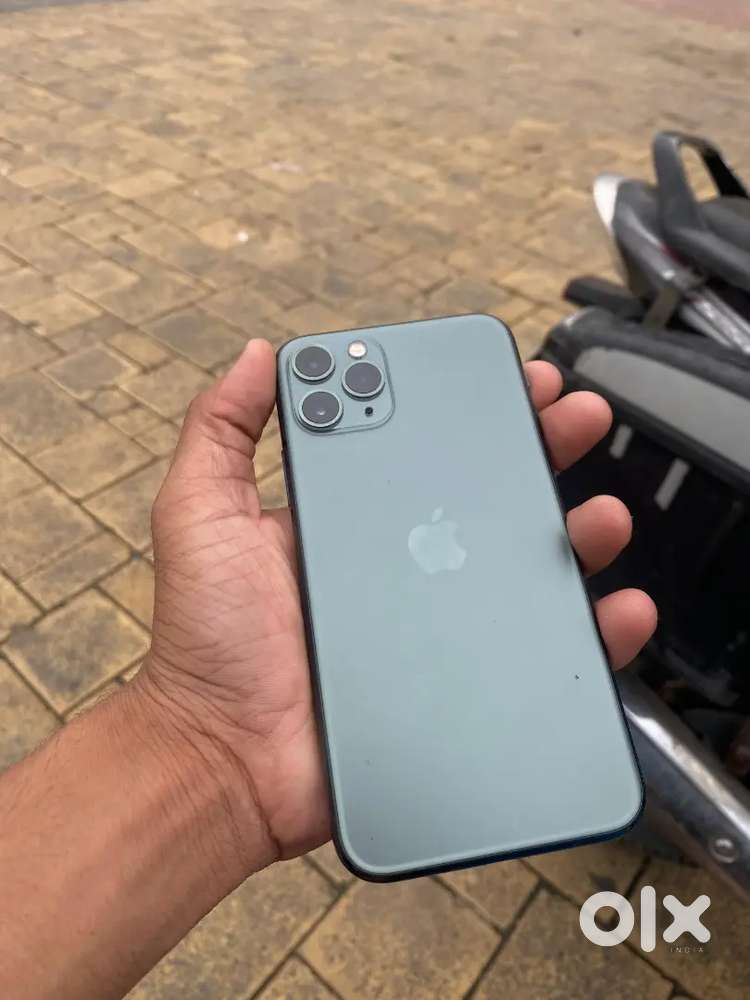 Iphone 11 pro 256 gb and 90% battery health with id proof