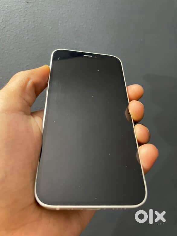 I phone 12mini (64gb) white colour mint condition