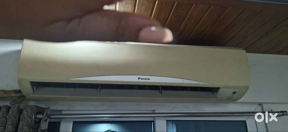 Daikin 1.5 ton split Ac
