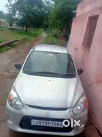 Gari me koi kam nhi h tyre new  1st party insurence hai