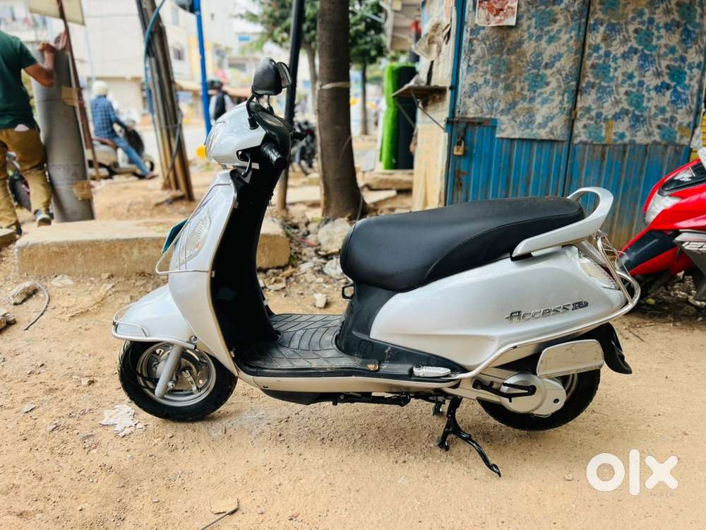 Suzuki Access 125 Sliver Beauty