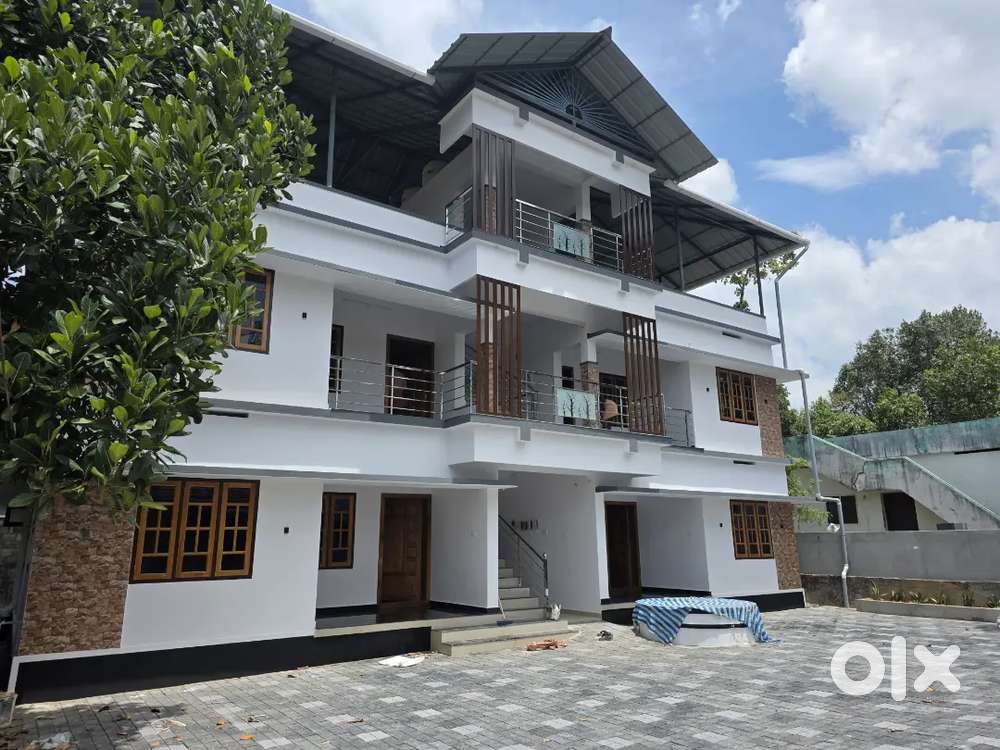 Vadakekkara 2BHK Flat