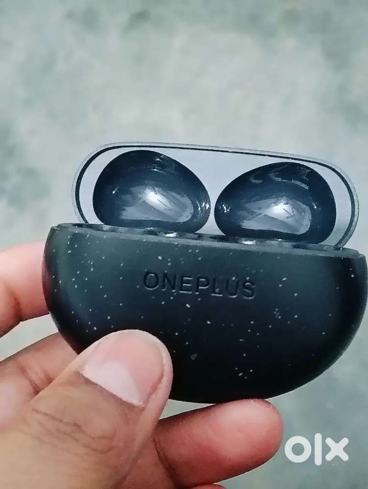 Oneplus 3 Pro black colour only charging case