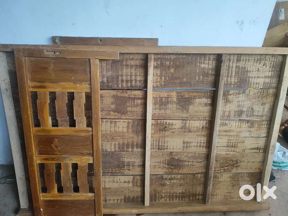 Teak Wood Cot 4ft