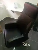 Office chair in neat condition