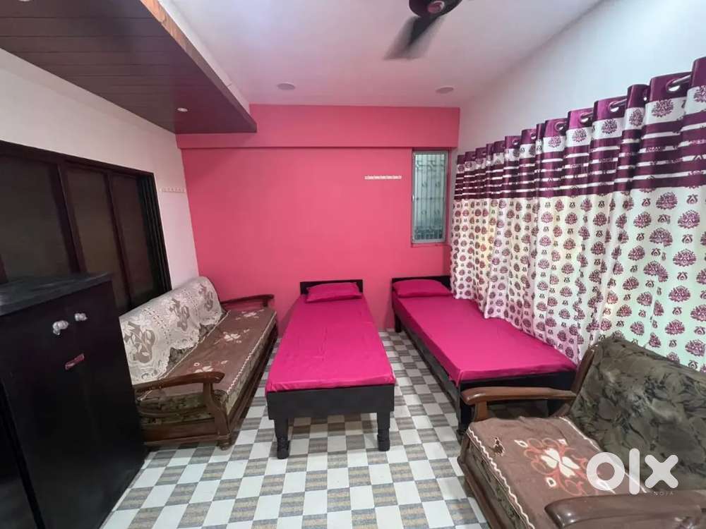 Fully Furnished boys pg available at chhani, nizampura,sama talav