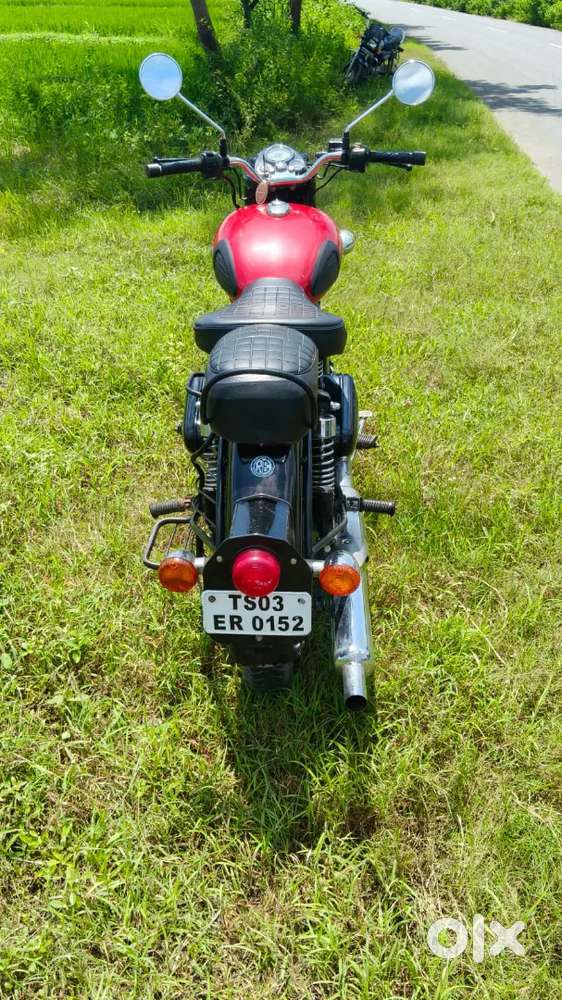 Super condition no single rupee buy and drive full sarvice done