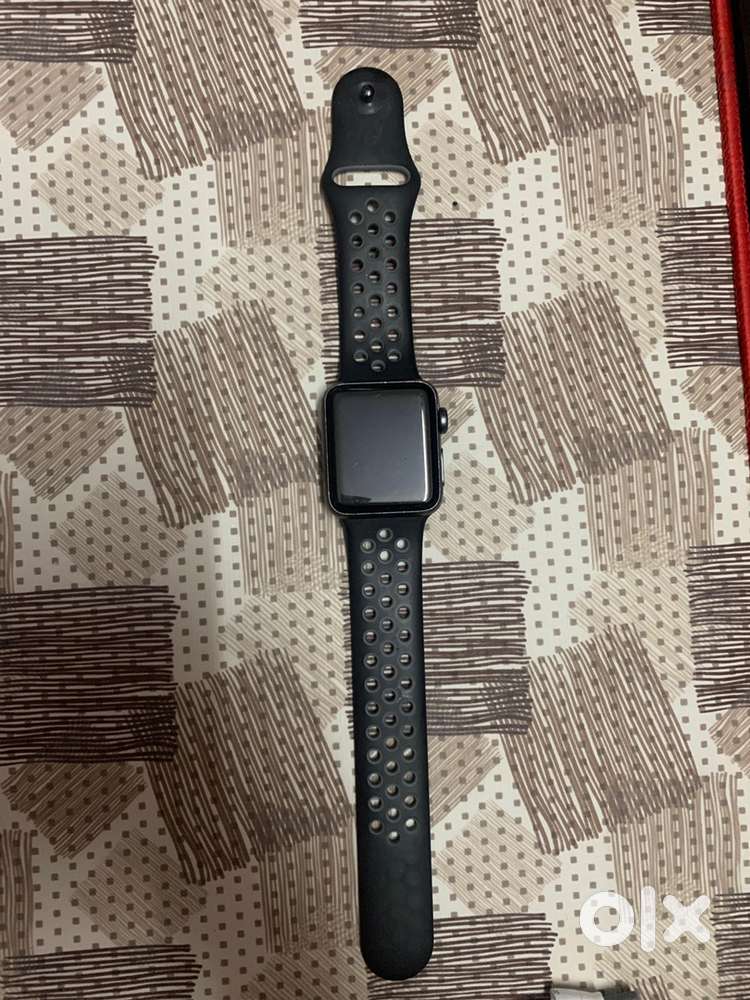 Apple watch series 2 black colour 38 mm