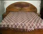 Bed dho with side boxes only dho hai side wale boxes hai bed nai hai