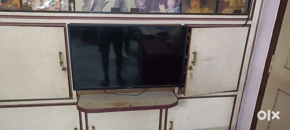 Sony 32smart 1.5 y old