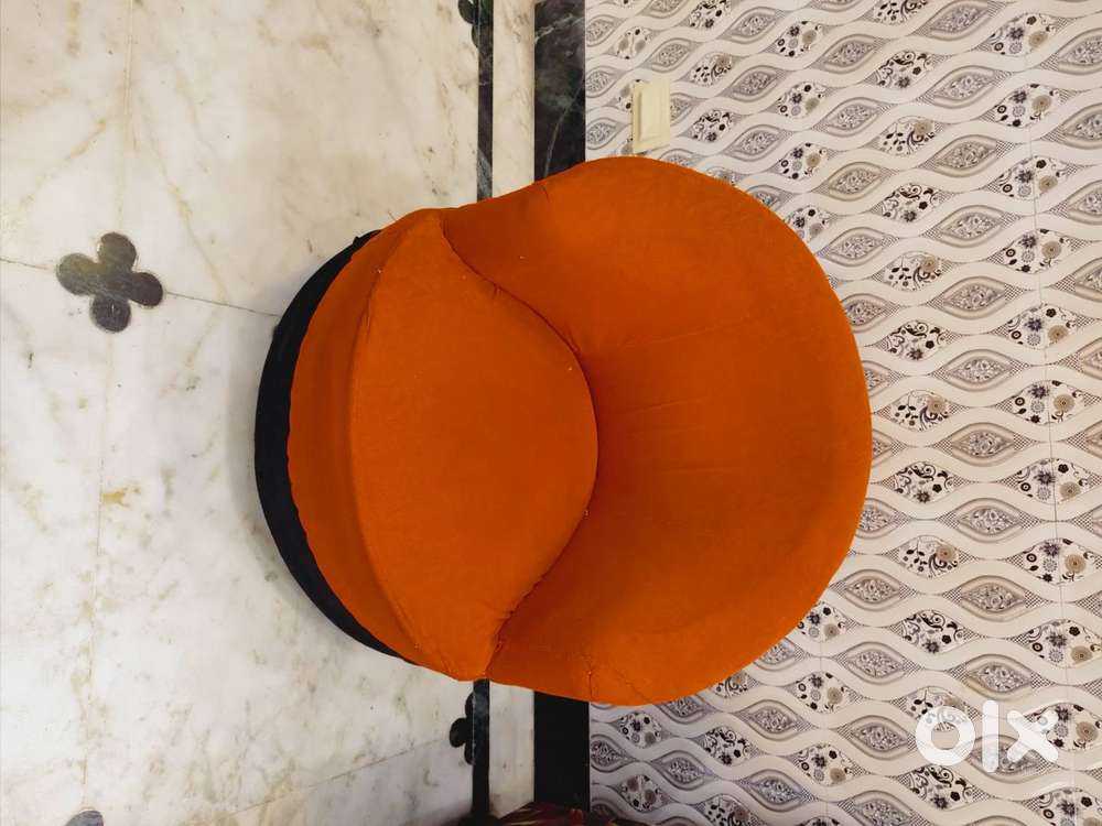 Single Sofa Sell - very good condition