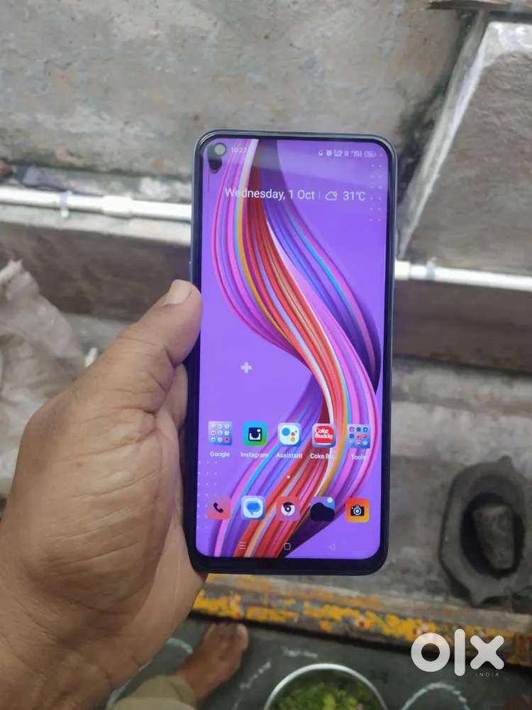 Realme 7 (6 gb ram, 64 gb internal) mobile for sale.