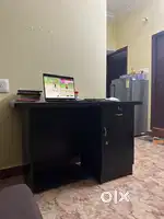 New Office Desk for 5000(Negotiable)
