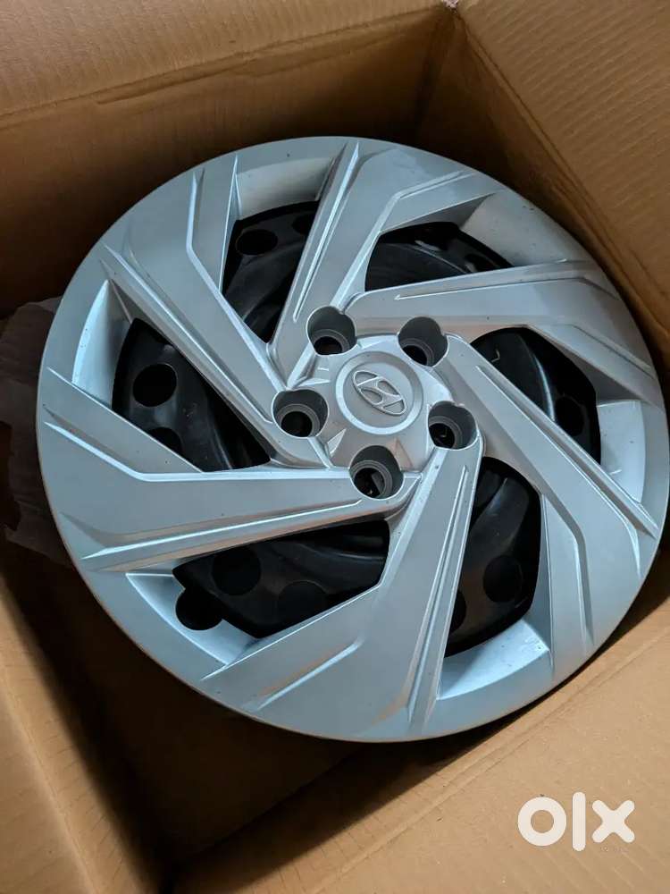 R16 black steel rims new condition (not used)