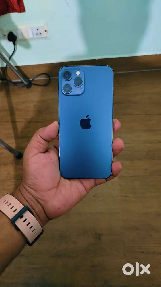 iPhone 12 Pro Max (Mint Good Condition)