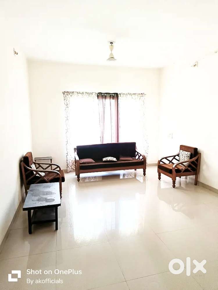 Furnished 3 BHK Flat On Rent Nr Parshuram Garden Adajan Surat