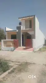 Kursi Road House for sale