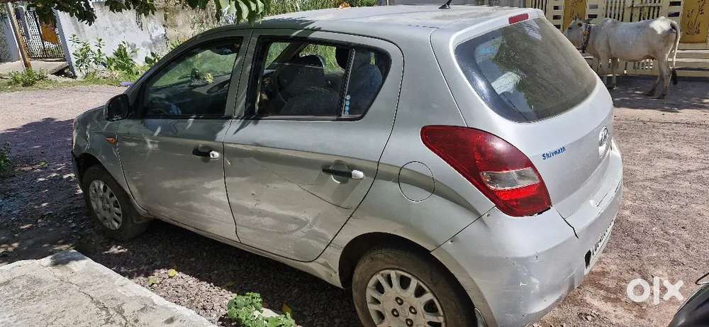 Hundai i 20 car good connection