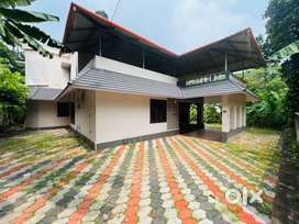23.5 cent old fully furnished house for sale near padamugal 2.80 cr