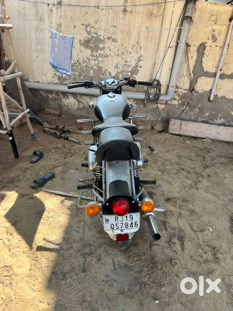 Silver colour well mentan