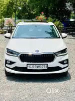 Skoda Slavia 1.5 TSI Style DSG, 2023, Petrol