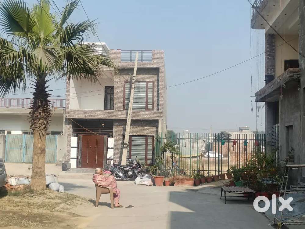 129 gaj plot in approved colony