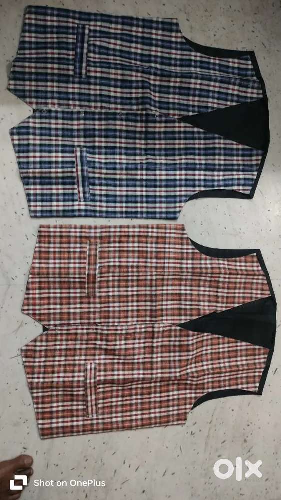 Jacket waiter. 18 pes chek vali rivil sivil 30 pes