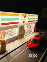 7 ELEVEN DIORAMA