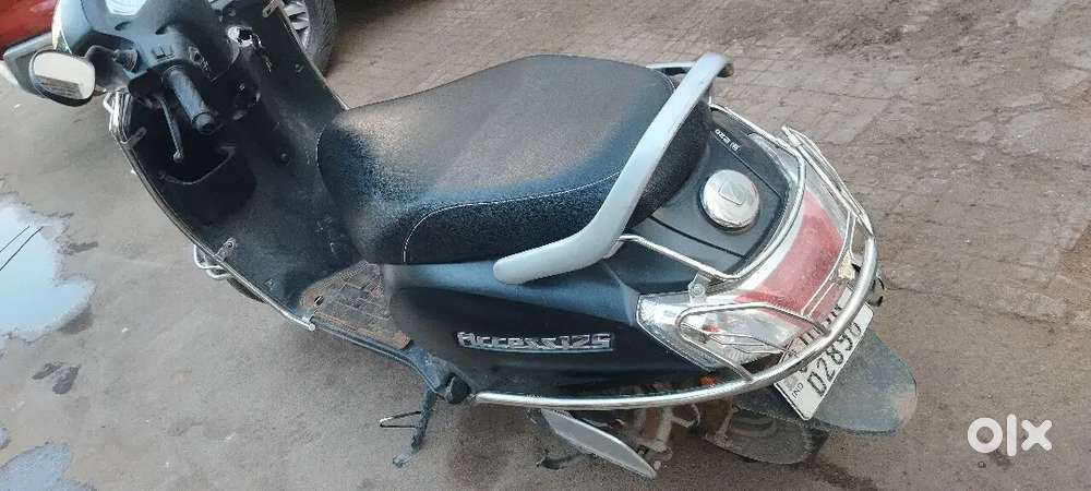 Good conditions one hand use