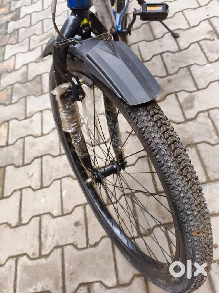 Brand new hai all parts company fitted hain