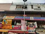 MAIN ROAD, OPPOSITE GURDWARA SISGANJ