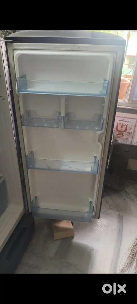 Freeze refrigerator