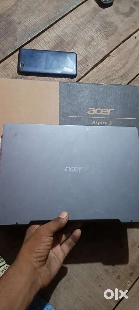 Acer aspire 3