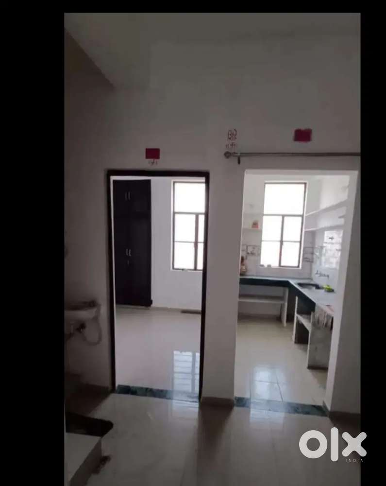 Urgent sale 1bhk flat on 4th floor (Rajasthan housing board)