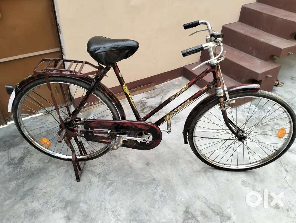Avon Action Ladies Bicycle