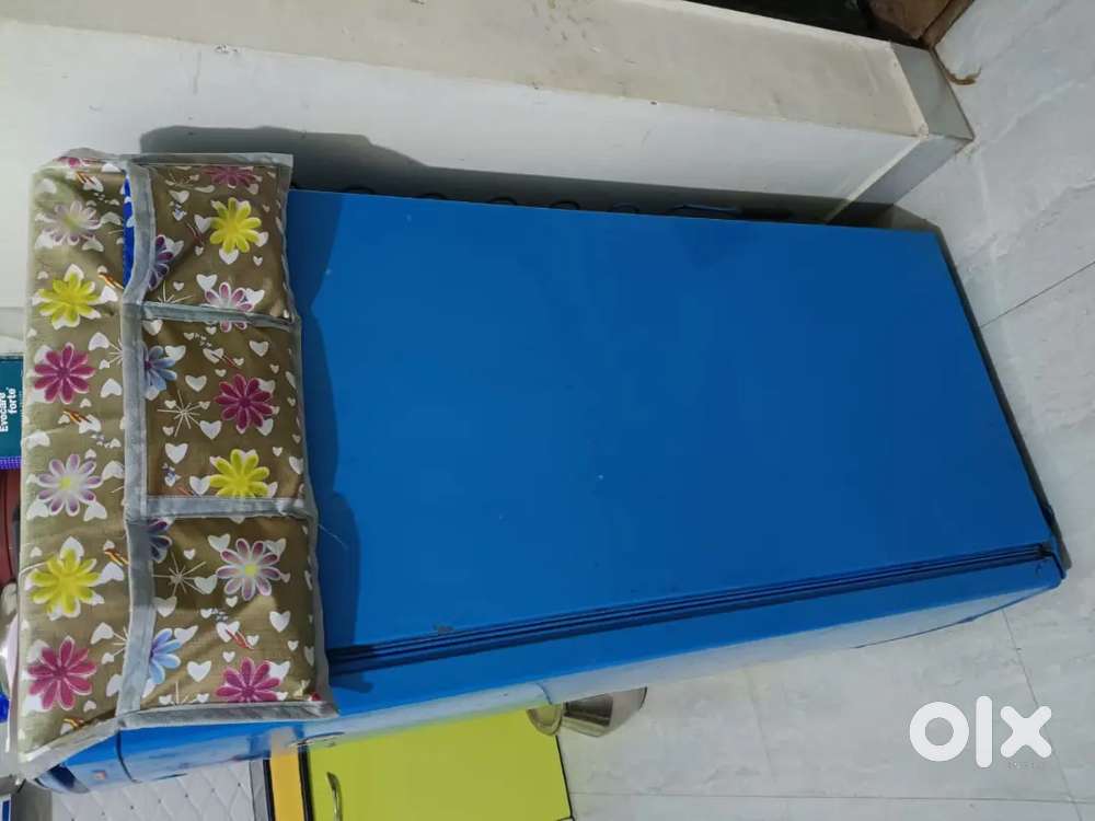 165L Good Working condition fridge for sale.