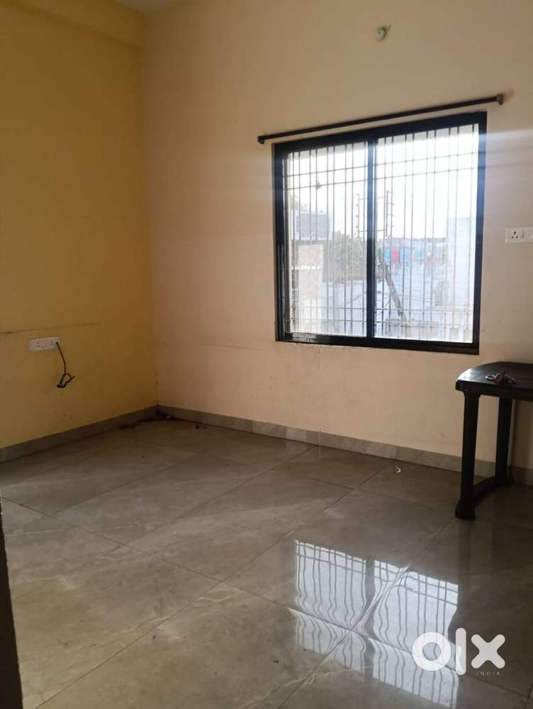 2BHK at Vikas Vihar colony for family nearby Raipura chowk