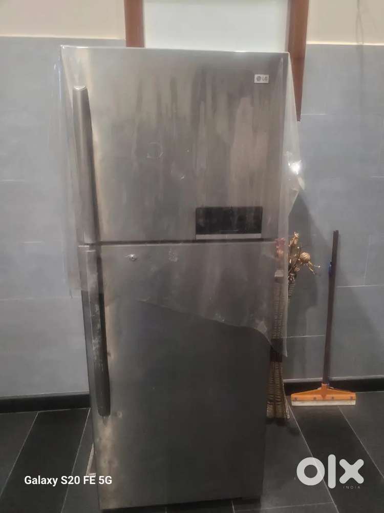 Lg fridge 2 door proper working