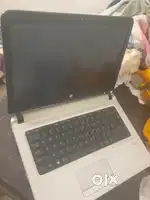 Hp leptop ,best codition me hai,sirf battery change karna padega