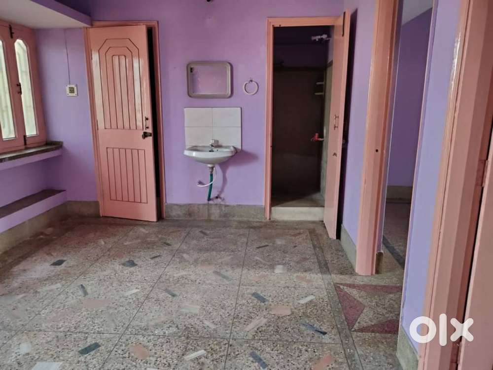 Room Available For Rent (2bhk,1bhk FlatorSingle room) also for office.