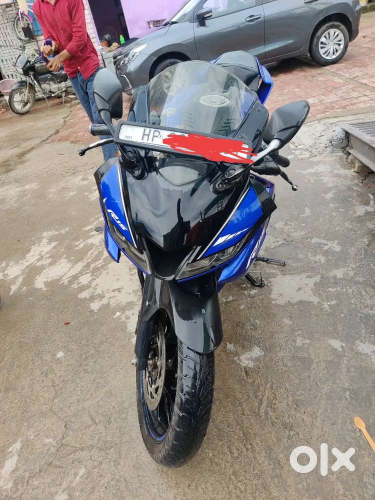 R15 in very gd condition 2019 December model first' owner