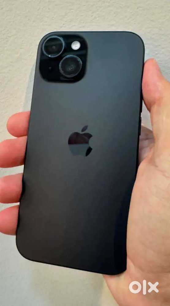 iPhone 15 six month used model and good condition in your budget
