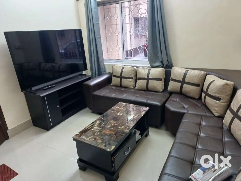 Pg available in palm avenue