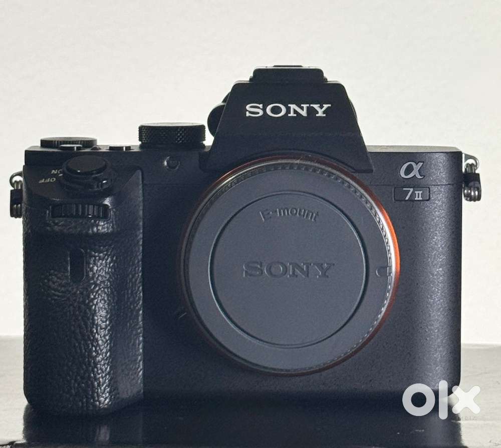 Sony Alpha A7 II with 28-70mm Kit Lens  Mint Condition