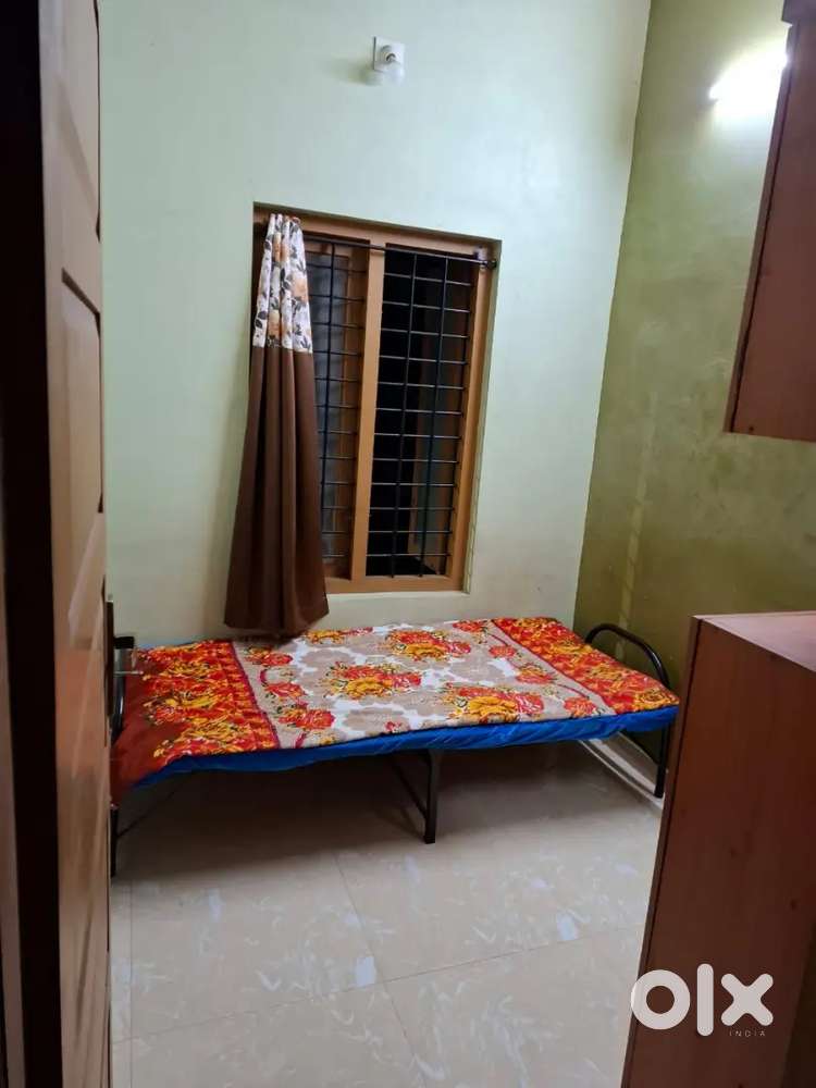 PG for ladies near thampanoor Thiruvananthapuram