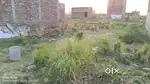 प्रयागराज झलवा देवघाट लॉ यूनिवर्सिटी के आगे खरीदे आवासीय प्लॉट