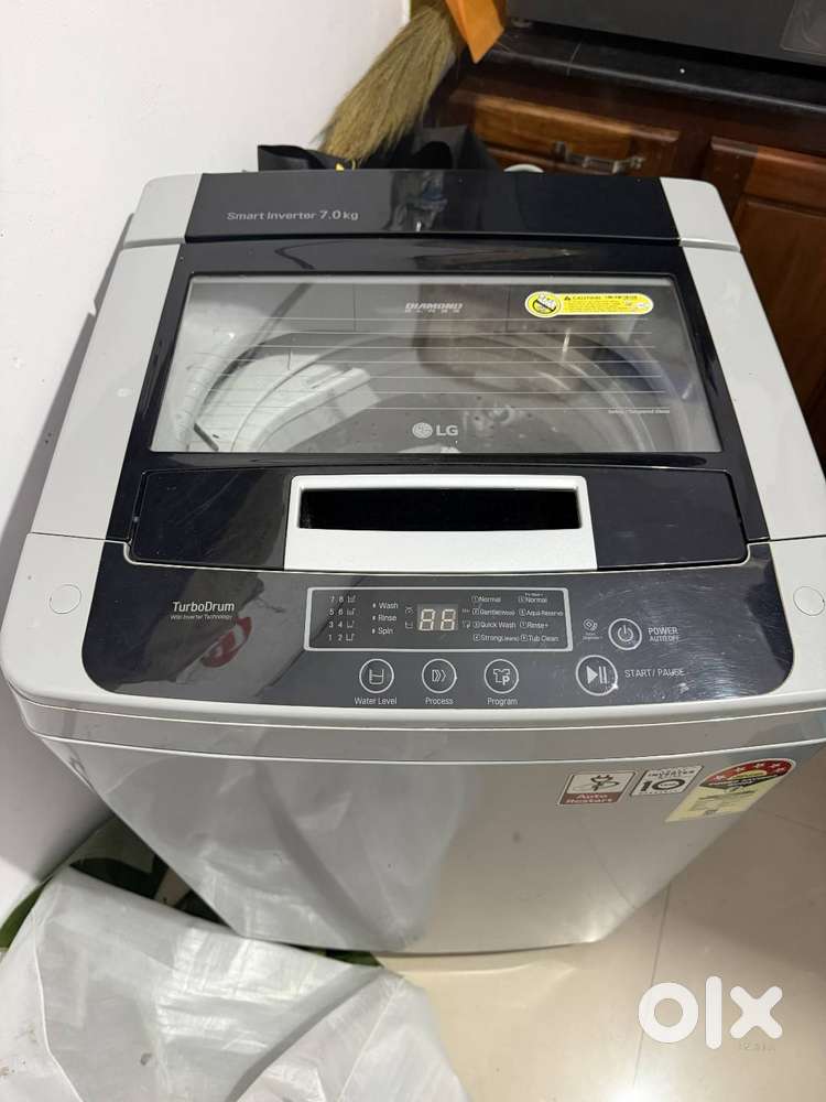LG 7.0 Kg 5 Star Inverter Fully-Automatic Top Loading Washing Machine