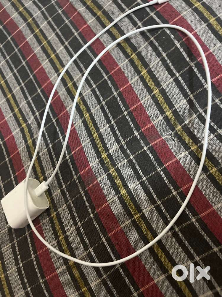 I phone 13 charger